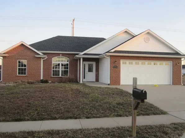 407 Golden Eagle Dr, Columbia, MO 65202