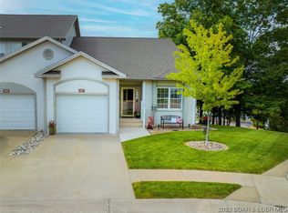 427 Grandview Dr, Lake Ozark, MO 65049