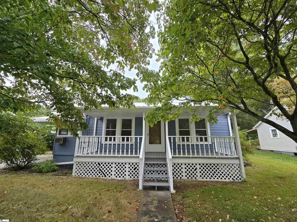 104 Milliken St, Laurens, SC 29360