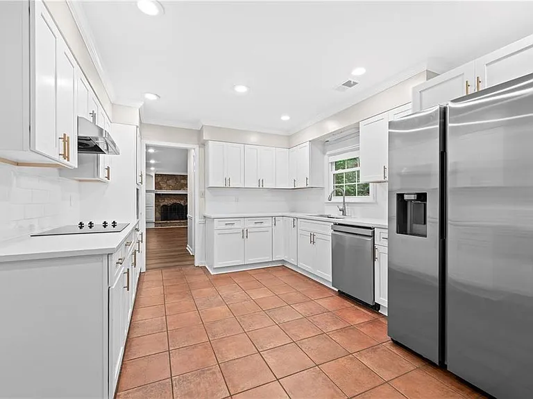 4496 Windsor Oaks Dr — Photo 19