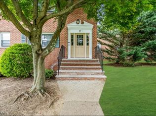 27 Knox Ter APT 2A, Wayne, NJ 07470