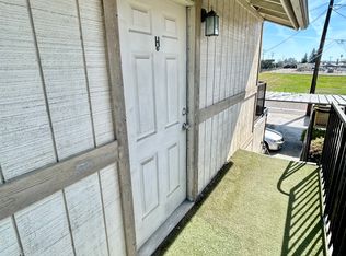 1180 Lewis St APT H, Kingsburg, CA 93631