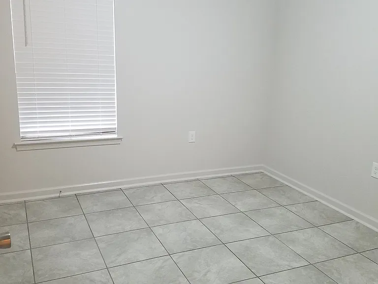 1409 Laban Ave — Photo 4