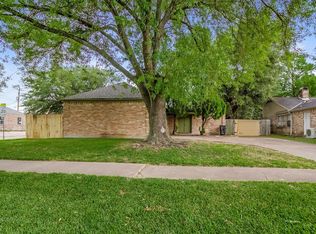 12826 Newbrook Dr, Houston, TX 77072