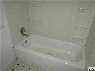 3rd image of 205 1/2 S Jennings St