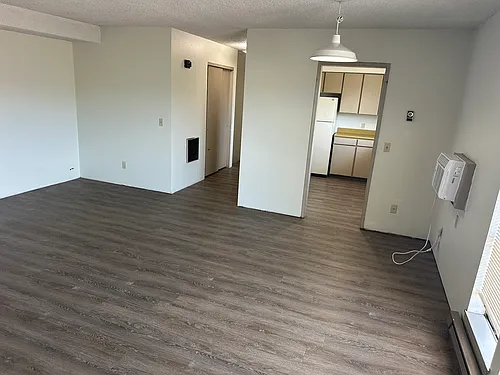 545 NE Kamiaken St #3 Photo 1