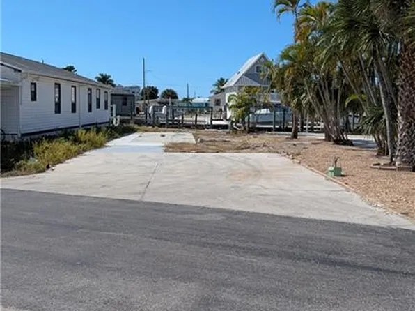 58 Nancy LN, FORT MYERS BEACH, FL 33931