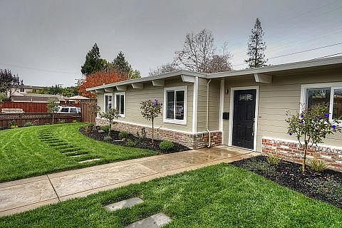 1st image of 105 Atherwood Ave
