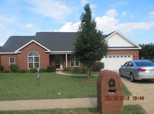 117 Carrington Ln, Byron, GA 31008