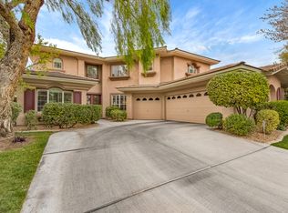 205 N Buteo Woods Ln, Las Vegas, NV 89144
