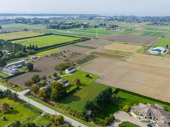 11871 No 3 Rd, Richmond, BC V7A 1X3