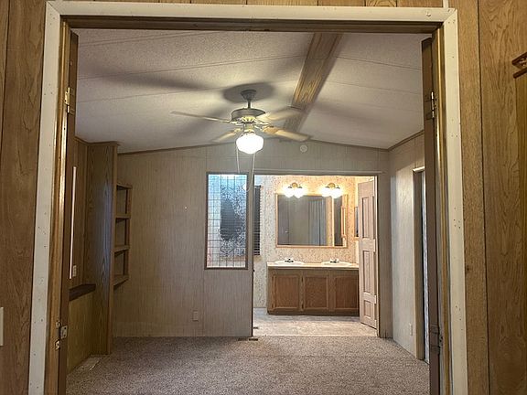 Large master bedroom