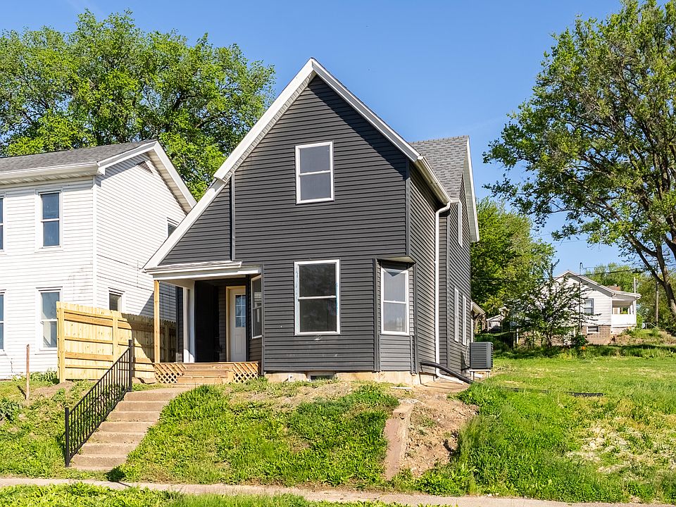 1st image of 517 E 6th St