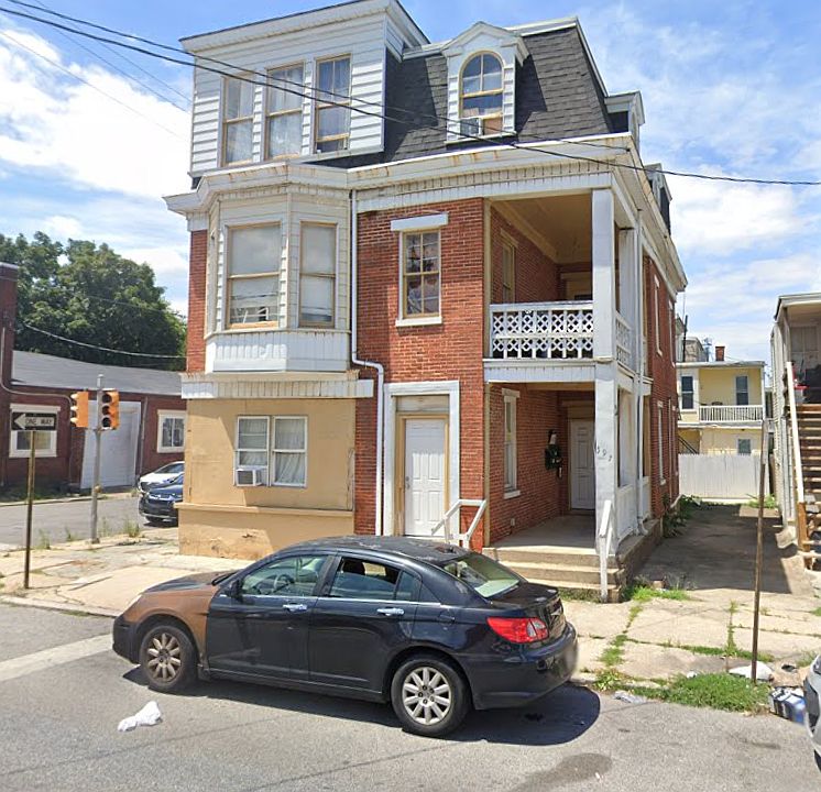 1st image of 597 W Philadelphia St Fl 2R