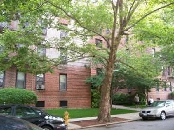 2212 Plumb 1st Street image 1 of 1