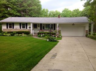 6320 Johnson Rd, Lowellville, OH 44436