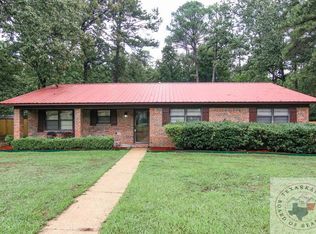 1008 W 13th St, Hope, AR 71801