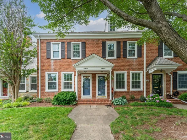 3442 S Utah St APT B, Arlington, VA 22206
