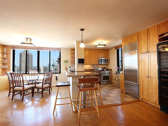 5th image of 115 E 87th St APT 32F