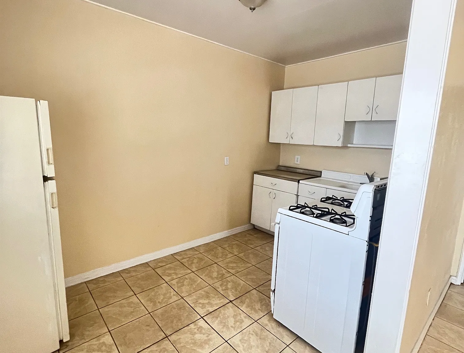 1 bed, 600 sqft, $750 — Photo 3