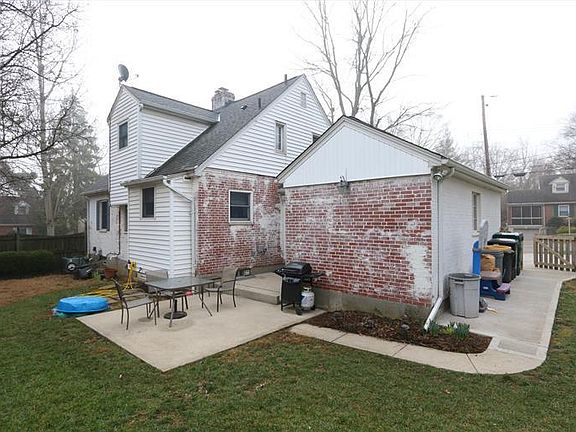 2nd image of 2620 Downing Dr