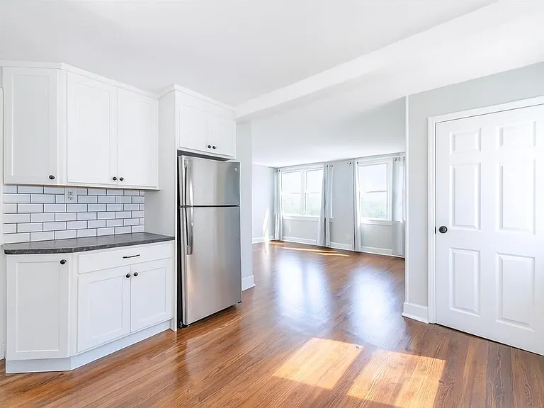 54 Avenue C #2 — Photo 7