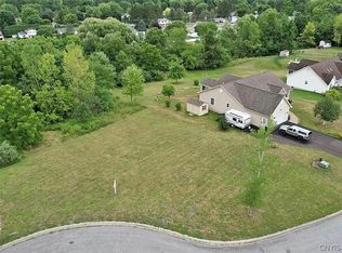112 Jacob Ln, Chittenango, NY 13037