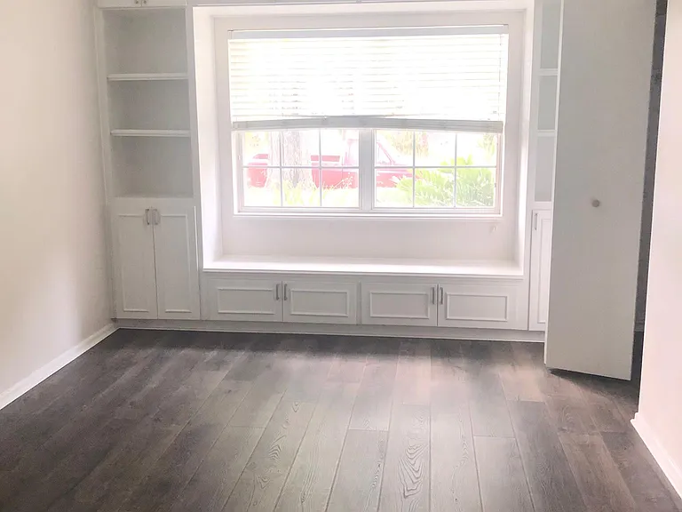 820 Huntington Ct — Photo 8