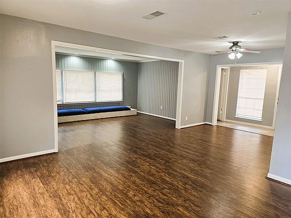 2nd image of 1508 N Roberson St