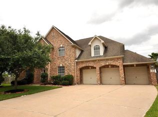 6026 Briar Hill Ct, Sugar Land, TX 77479