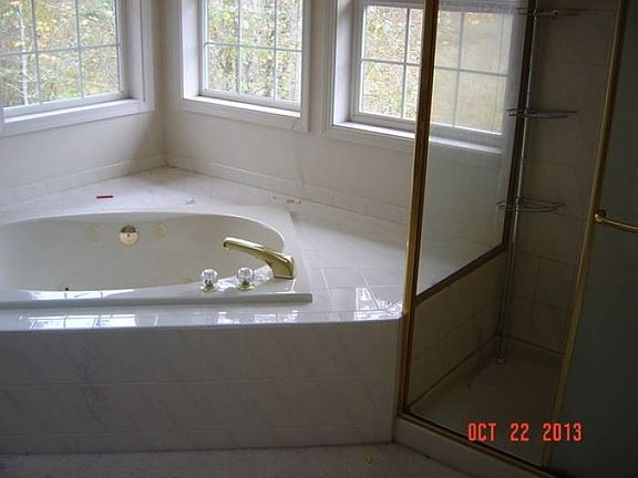 4th image of 18310 SE 327th Pl