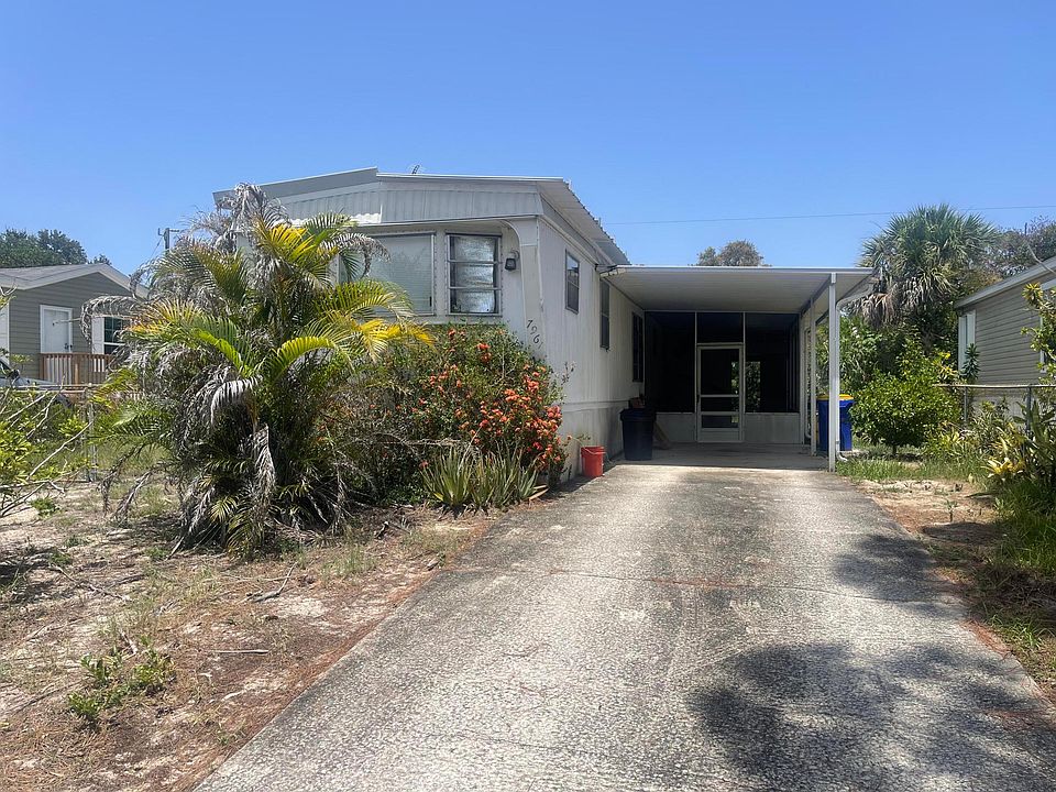 1st image of 7961 SE Skylark Avenue