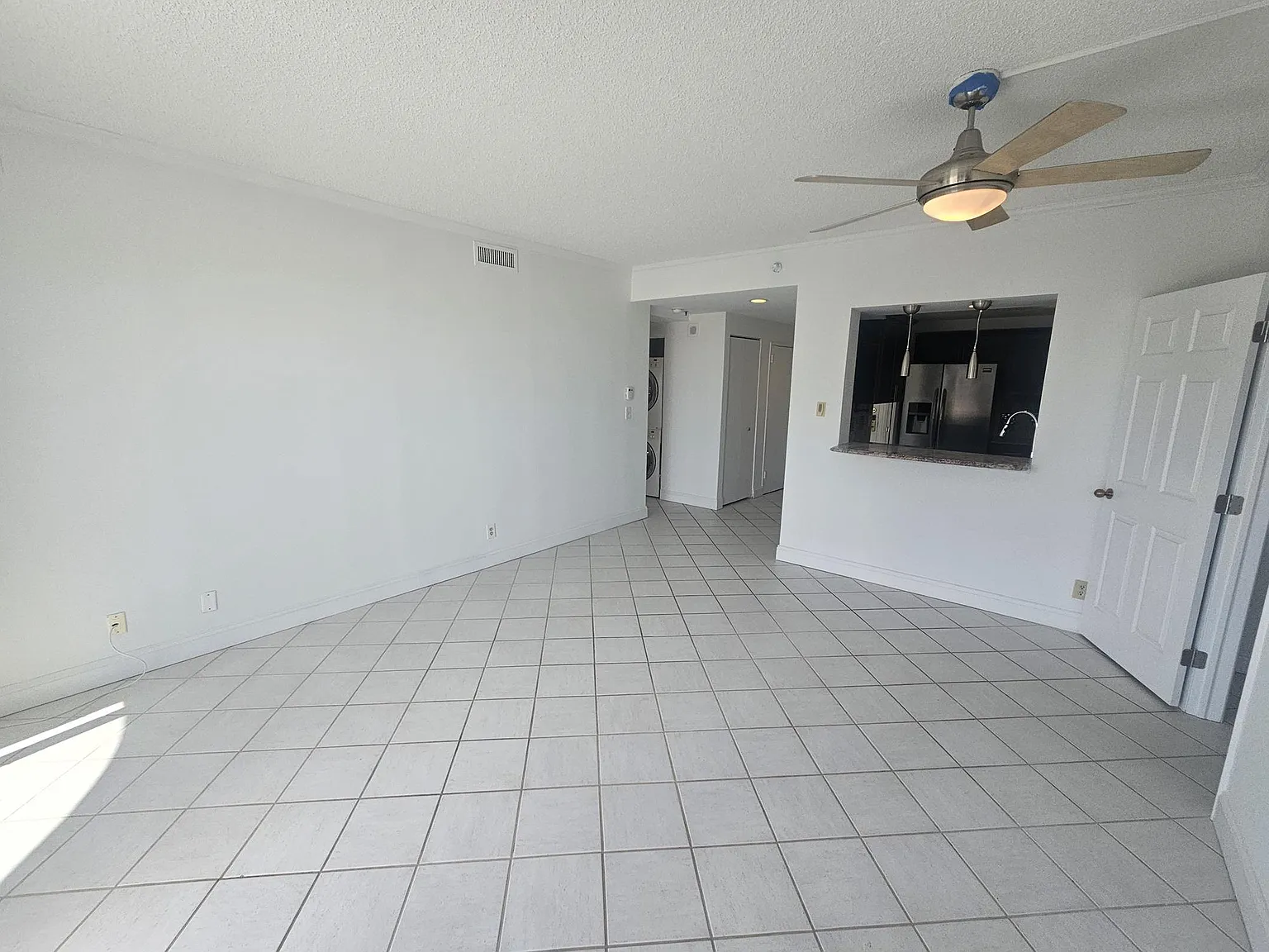 2 bed, 1.5 bath, $2,700 — Photo 4