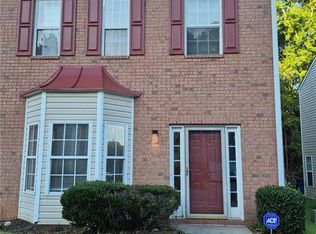 5570 Hampton Ct, Atlanta, GA 30349