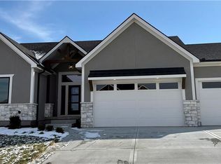 1401 Kintyre Ct, Raymore, MO 64083