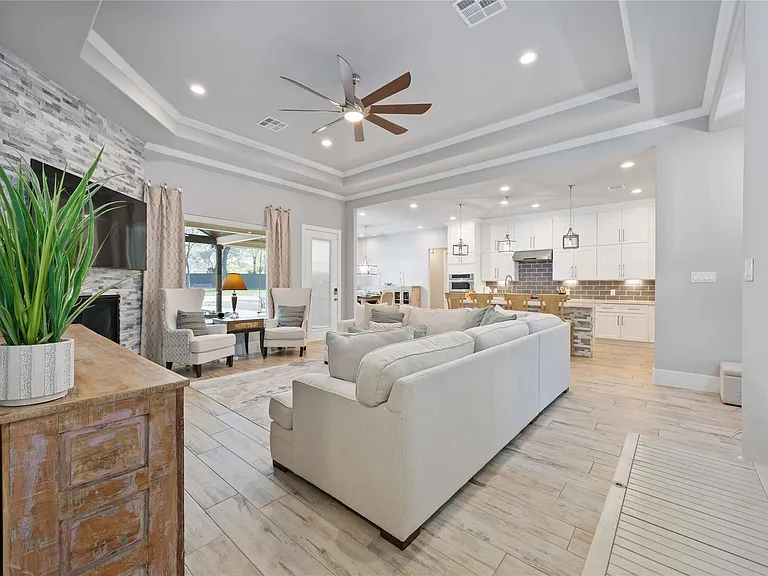 33510 Walnut Xing — Photo 10