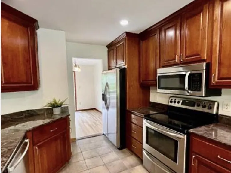 5 Briardale Ct — Photo 8