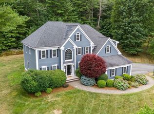 26 Olde Coach Rd, North Reading, MA 01864