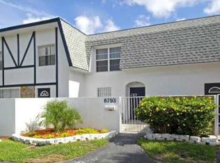 6793 SW 40th St, Davie, FL 33314