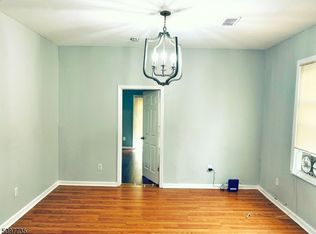 27 Columbia Ave, Newark, NJ 07106