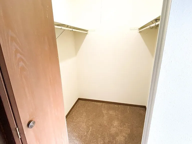 Fowler Place Apartments — Photo 8