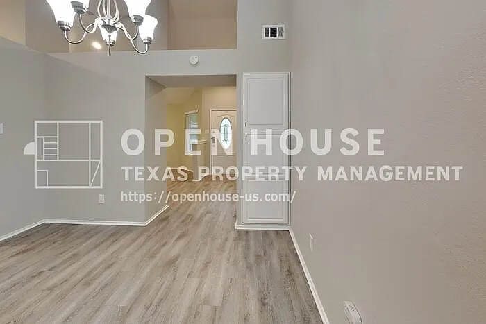 1545 Sunflower Dr — Photo 7