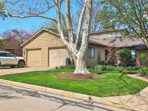 4 Rolling Hills Dr, Cincinnati, OH 45215