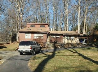 5301 Griffith Rd, Laytonsville, MD 20882