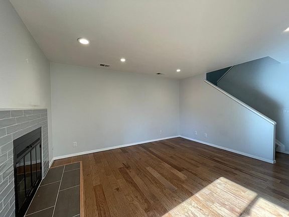 4th image of 3745 Birchwood Dr APT 38