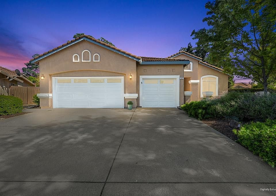 1st image of 112 Hemingway Ct