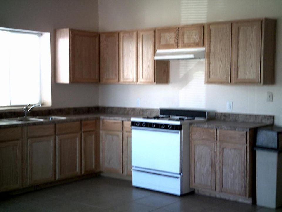 1st image of 1831 E Pueblo Ave APT B