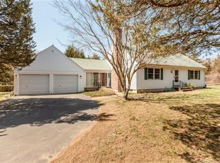 384 Tanner Marsh Rd, Guilford, CT 06437