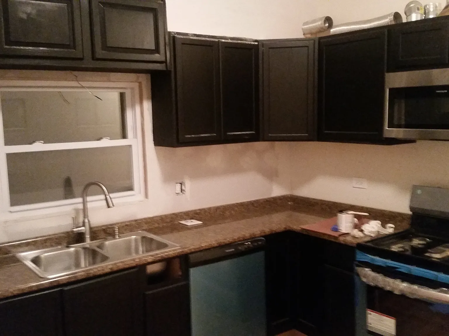 4 bed, 1400 sqft, $2,200 — Photo 4