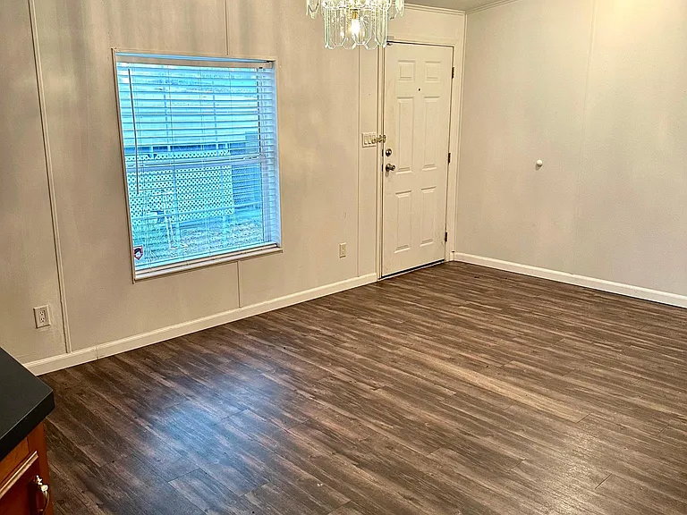 10549 Lone Star Rd — Photo 13